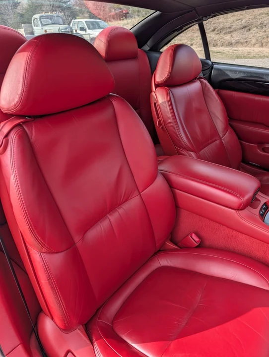2005 Lexus SC430 - Image 8 of 17