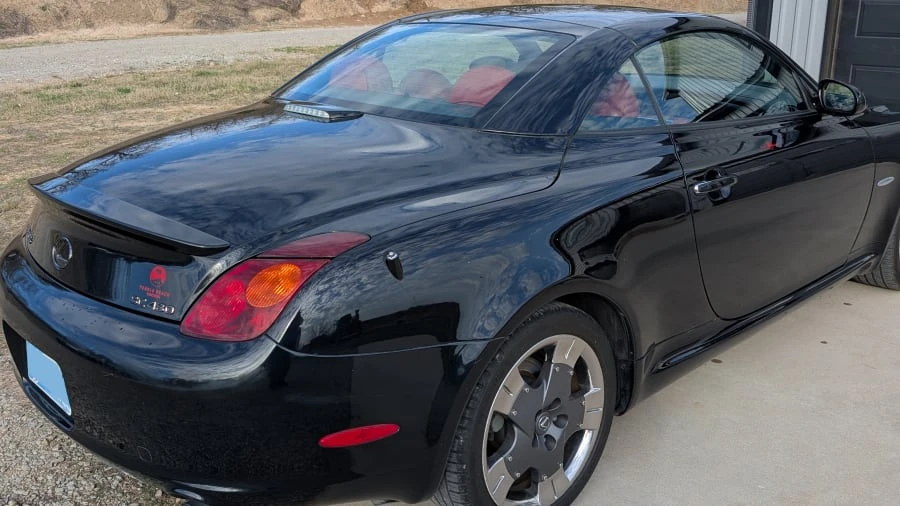 2005 Lexus SC430 - Image 5 of 17
