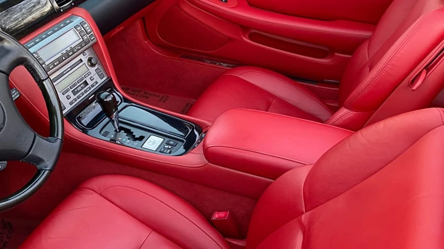 2005 Lexus SC430 - Image 4 of 15