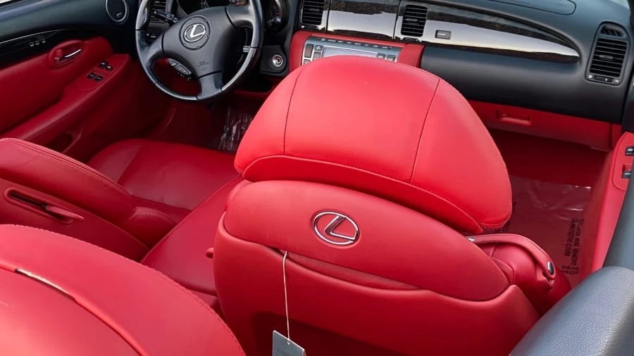 2005 Lexus SC430 - Image 5 of 15
