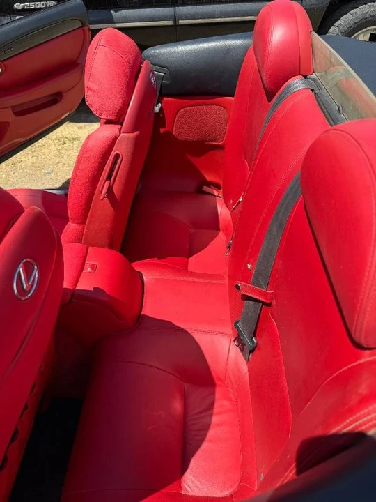 2005 Lexus SC430 - Image 19 of 24
