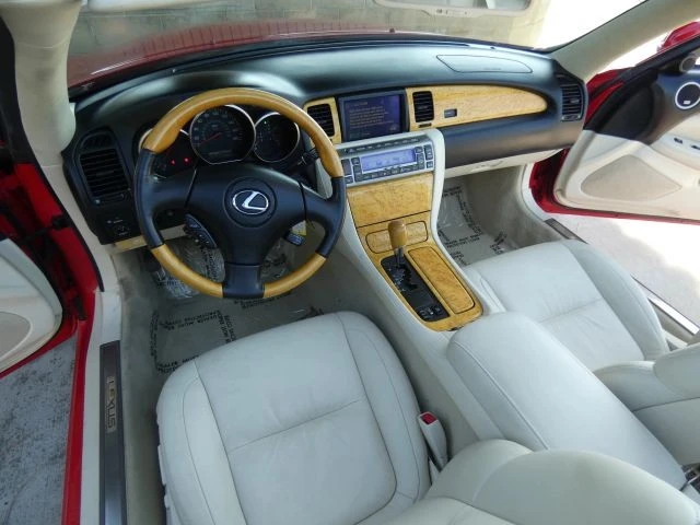 2005 Lexus SC430 - Image 19 of 21