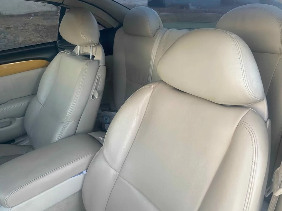 2005 Lexus SC430 - Image 2 of 6