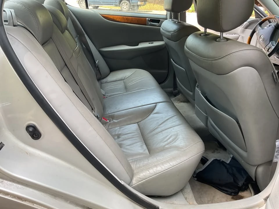 2005 Lexus ES 4th Gen - Image 9 of 9
