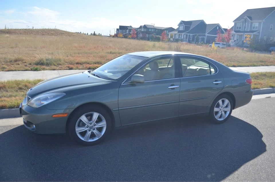 2005 Lexus ES 4th Gen - Image 3 of 10