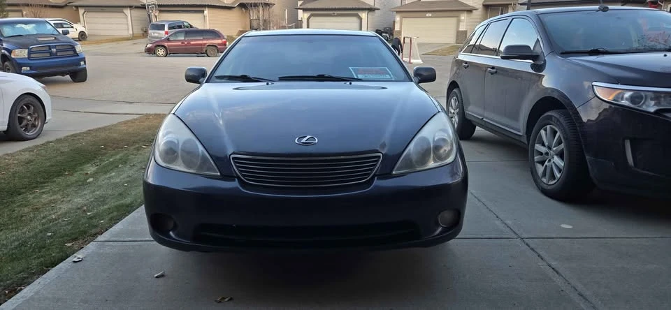 2005 Lexus ES 3rd Gen - Image 2 of 8