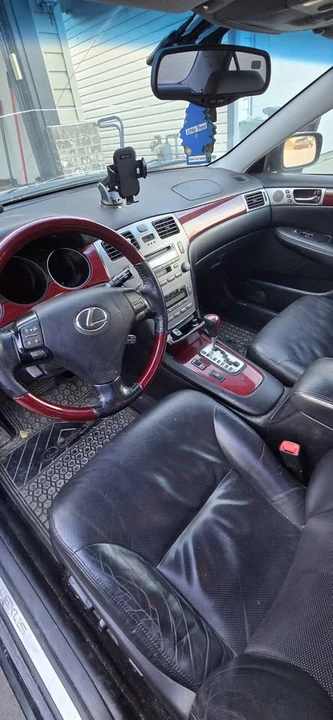 2005 Lexus ES 3rd Gen - Image 5 of 8
