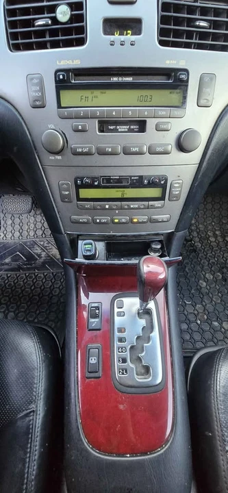 2005 Lexus ES 3rd Gen - Image 7 of 8
