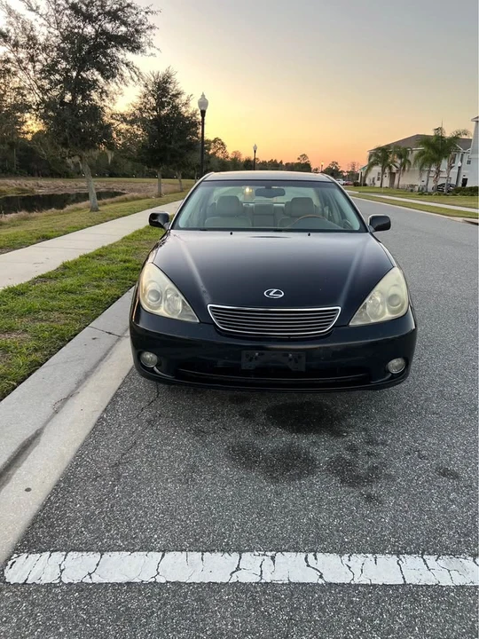 2005 Lexus ES 4th Gen - Image 3 of 18