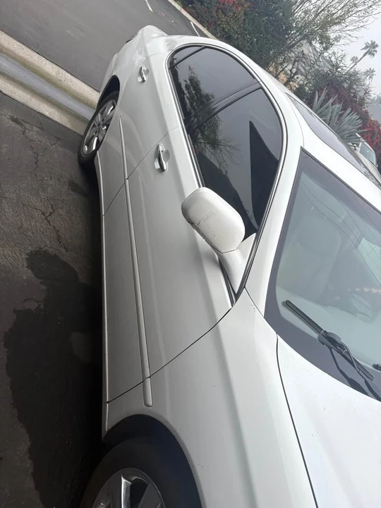 2005 Lexus ES 3rd Gen - Image 2 of 4
