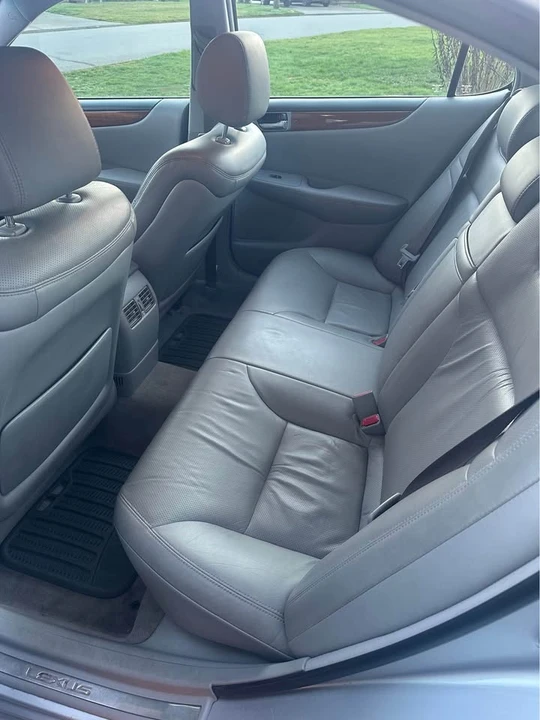 2005 Lexus ES 3rd Gen - Image 6 of 7