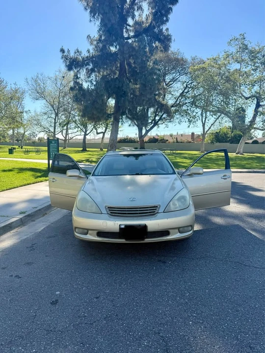 2005 Lexus ES 4th Gen - Image 3 of 6