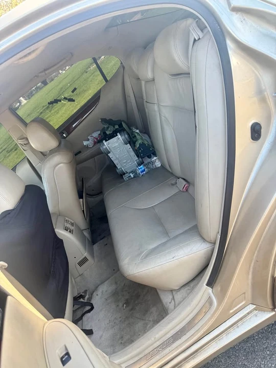 2005 Lexus ES 4th Gen - Image 6 of 6