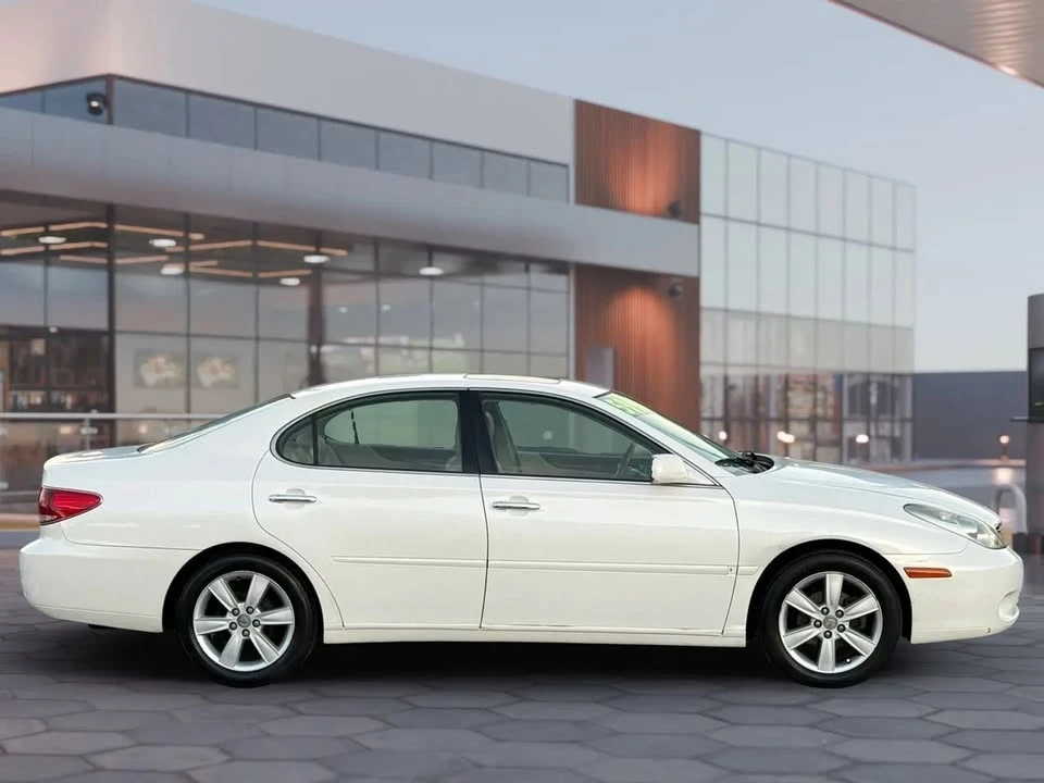 2005 Lexus ES 4th Gen - Image 8 of 20