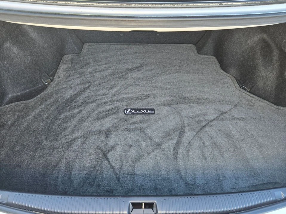 2005 Lexus ES 4th Gen - Image 17 of 20