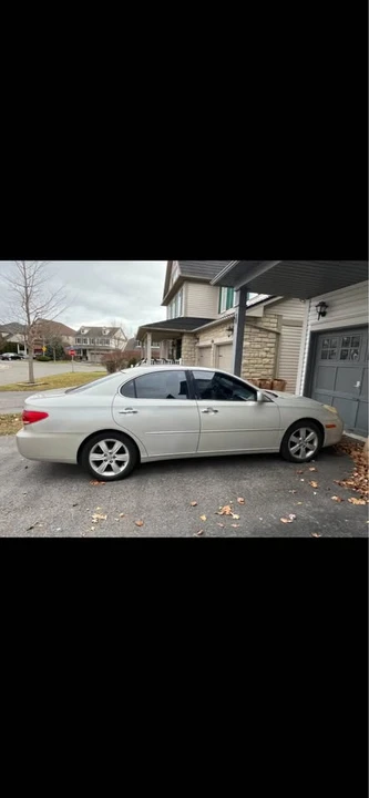 2005 Lexus ES 4th Gen - Image 2 of 4