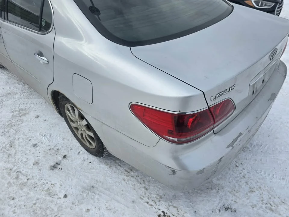 2005 Lexus ES 3rd Gen - Image 7 of 10