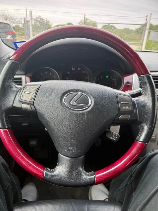2005 Lexus ES 4th Gen - Image 7 of 12