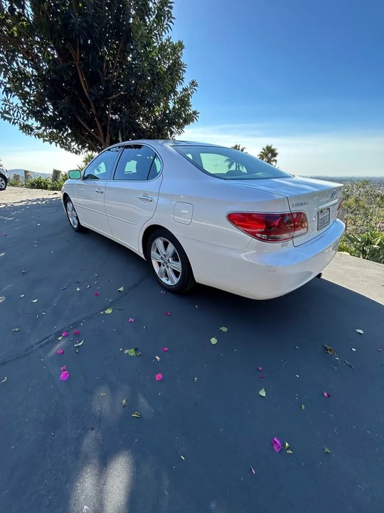 2005 Lexus ES 4th Gen - Image 6 of 16