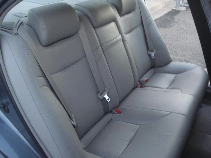 2005 Lexus ES 3rd Gen - Image 17 of 20