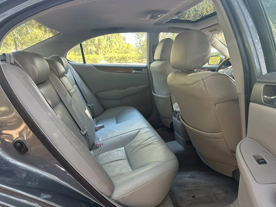 2005 Lexus ES 4th Gen - Image 10 of 16