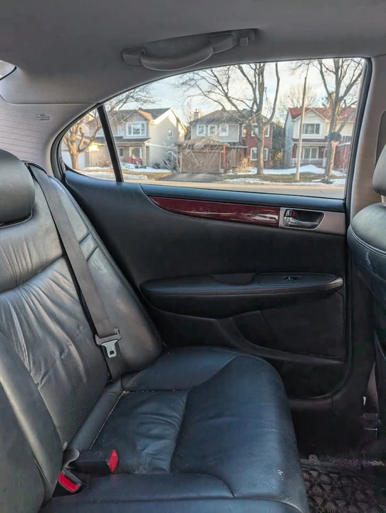 2005 Lexus ES 3rd Gen - Image 5 of 7