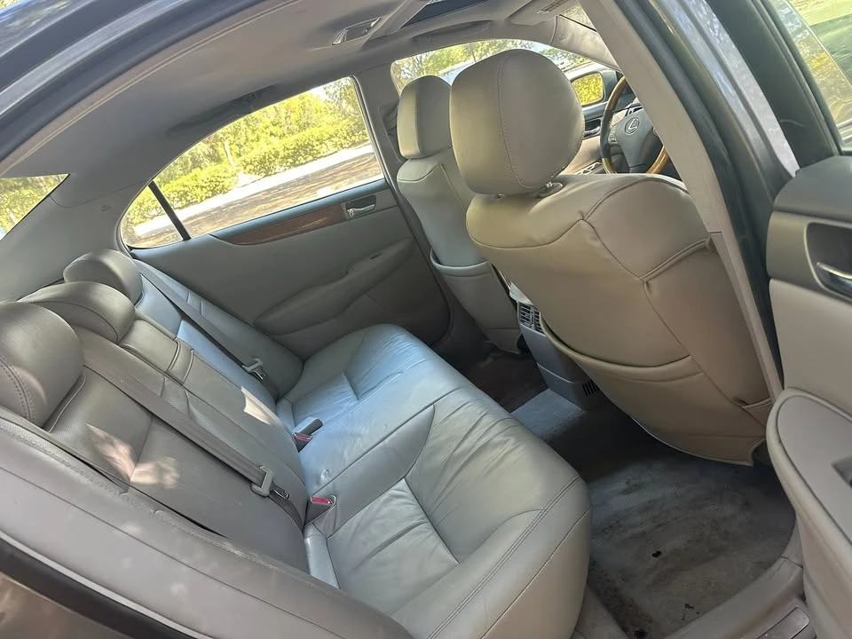 2005 Lexus ES 4th Gen - Image 11 of 16