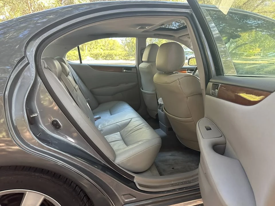 2005 Lexus ES 4th Gen - Image 13 of 16
