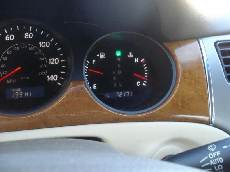 2005 Lexus ES 3rd Gen - Image 9 of 20