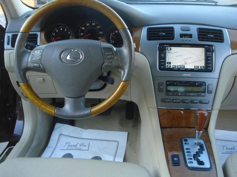 2005 Lexus ES 3rd Gen - Image 7 of 20