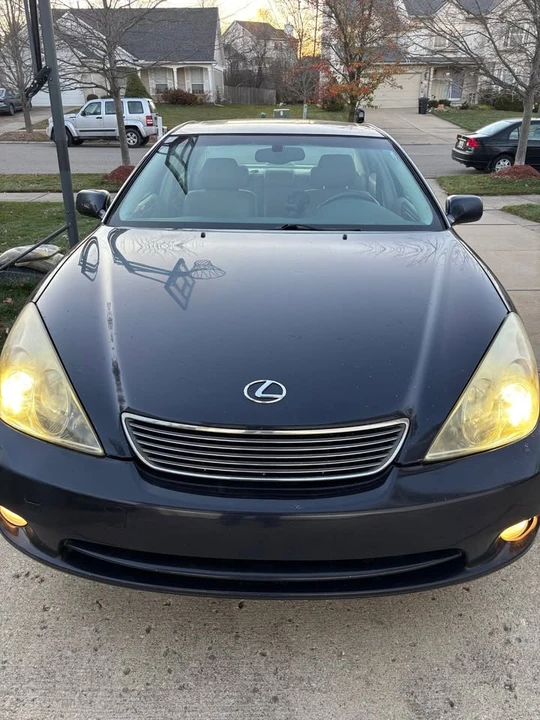 2005 Lexus ES 3rd Gen - Image 3 of 6