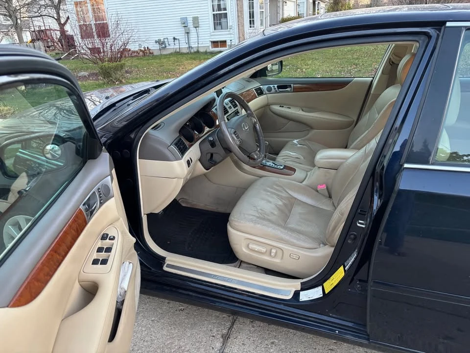 2005 Lexus ES 3rd Gen - Image 2 of 6