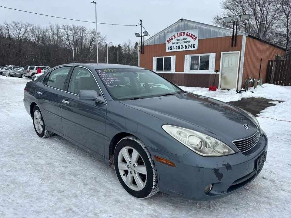 2005 Lexus ES 4th Gen - Image 3 of 11