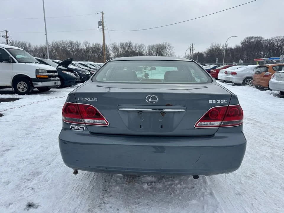 2005 Lexus ES 4th Gen - Image 6 of 11