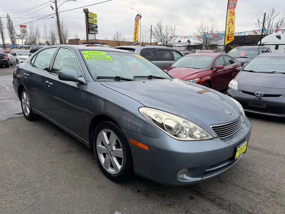 2005 Lexus ES 4th Gen - Image 3 of 20