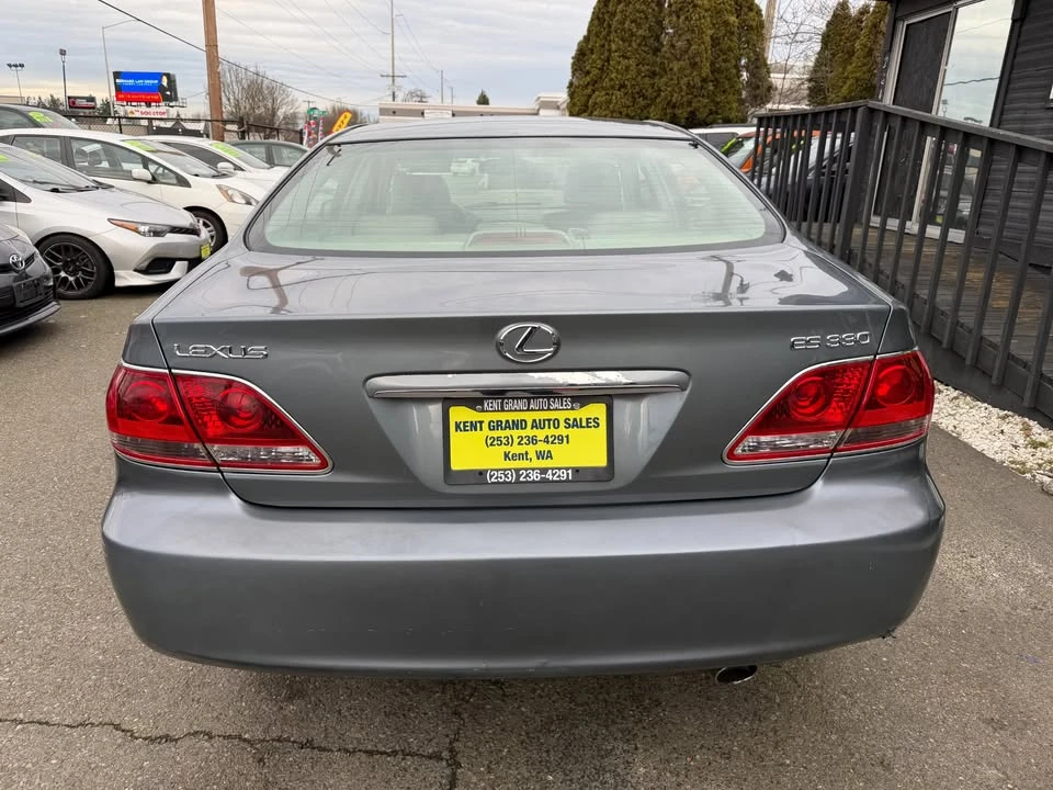 2005 Lexus ES 4th Gen - Image 15 of 20