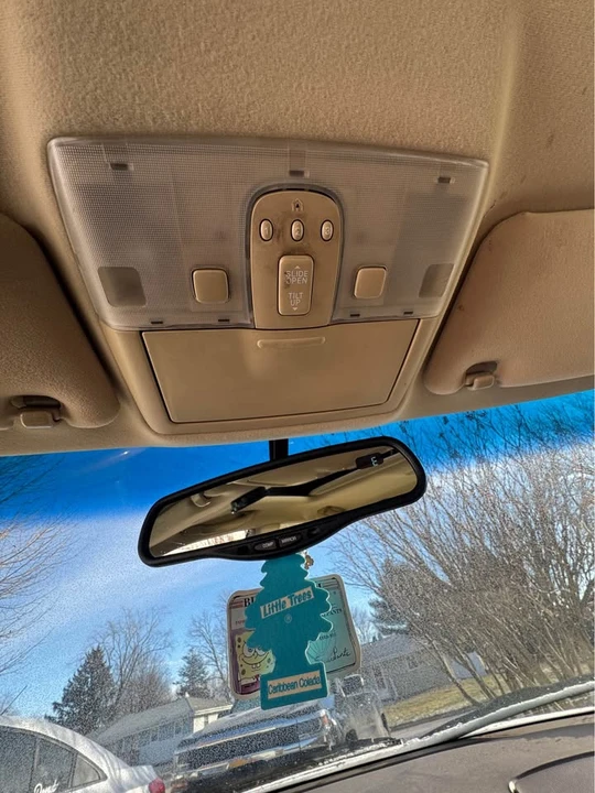 2005 Lexus ES 4th Gen - Image 2 of 11