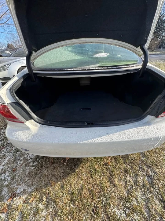 2005 Lexus ES 4th Gen - Image 7 of 11