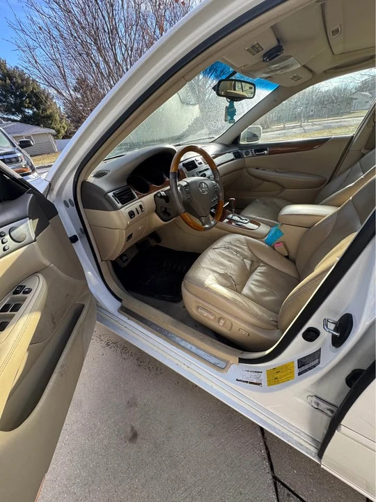 2005 Lexus ES 4th Gen - Image 11 of 11