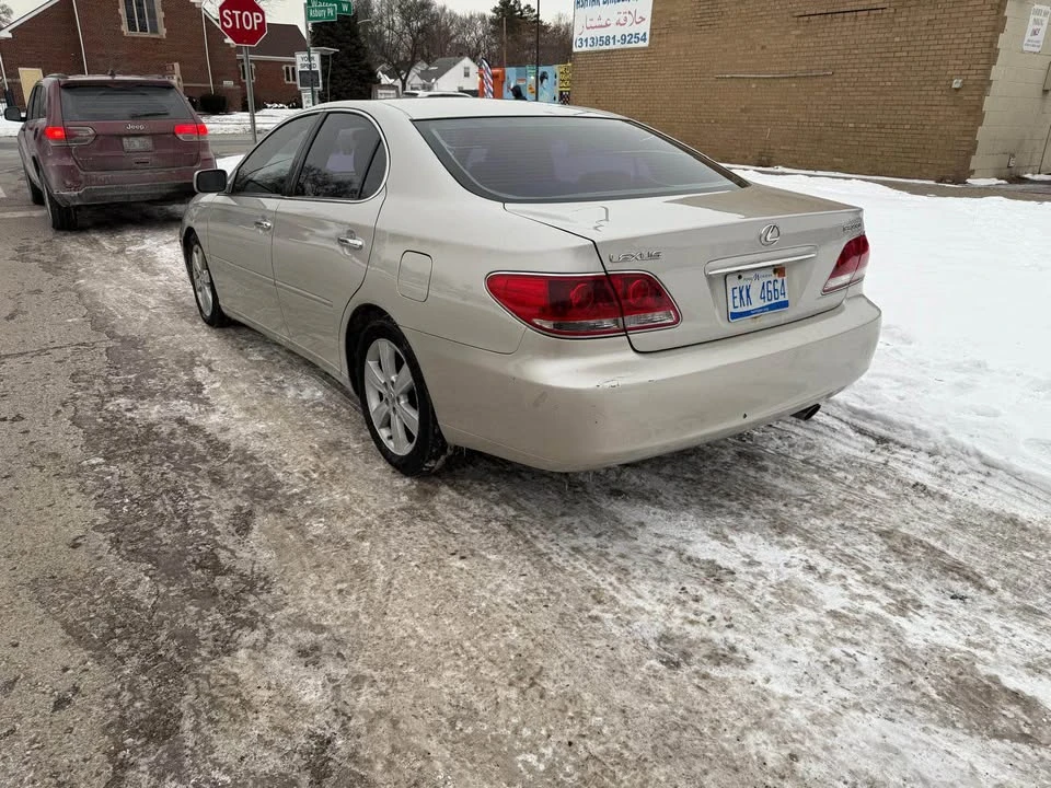 2005 Lexus ES 4th Gen - Image 3 of 6