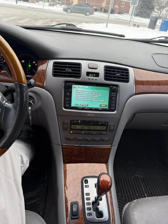 2005 Lexus ES 4th Gen - Image 5 of 6