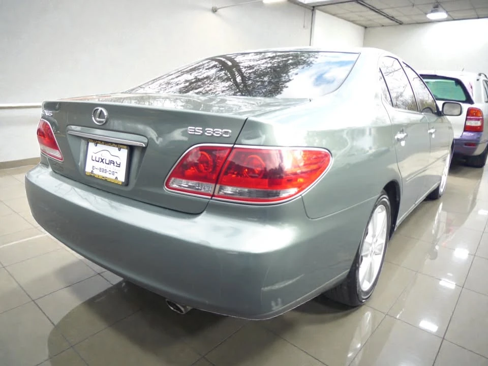 2005 Lexus ES 4th Gen - Image 10 of 20