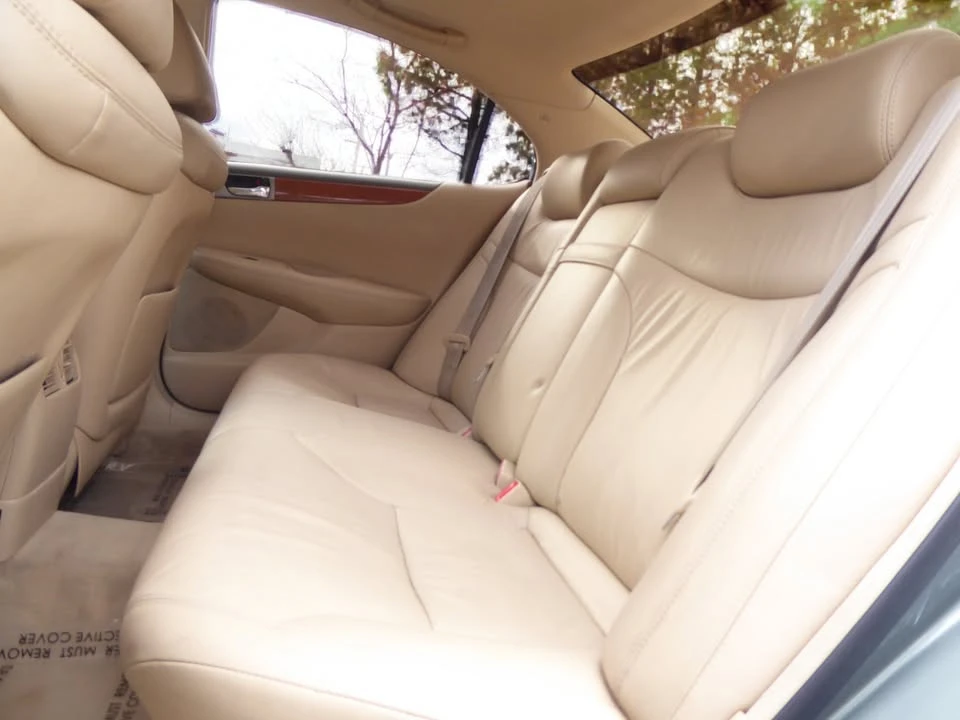 2005 Lexus ES 4th Gen - Image 18 of 20