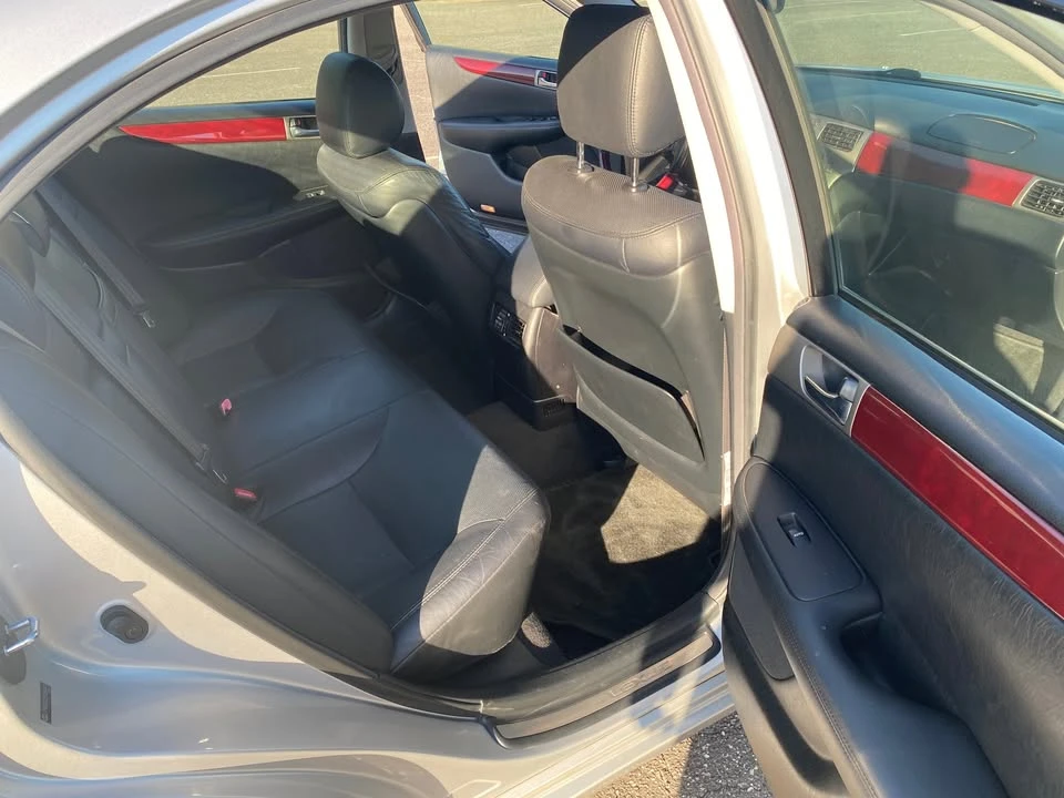 2005 Lexus ES 4th Gen - Image 13 of 14