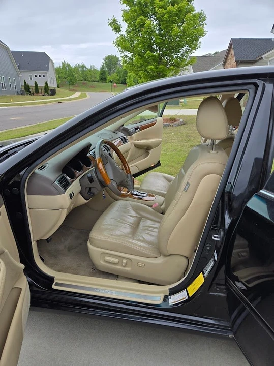 2005 Lexus ES 4th Gen - Image 3 of 9