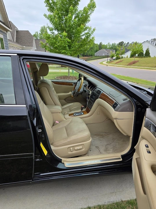 2005 Lexus ES 4th Gen - Image 5 of 9
