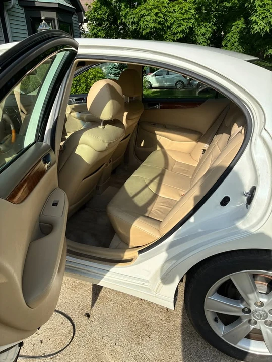 2005 Lexus ES 4th Gen - Image 9 of 9