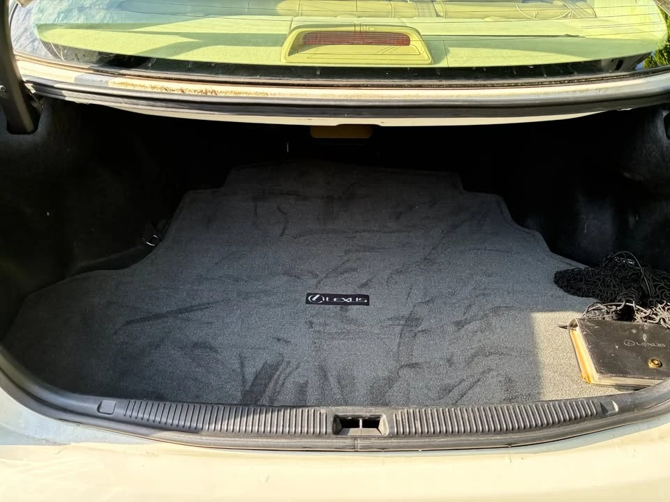 2005 Lexus ES 4th Gen - Image 7 of 9