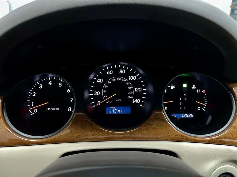 2005 Lexus ES 4th Gen - Image 12 of 20