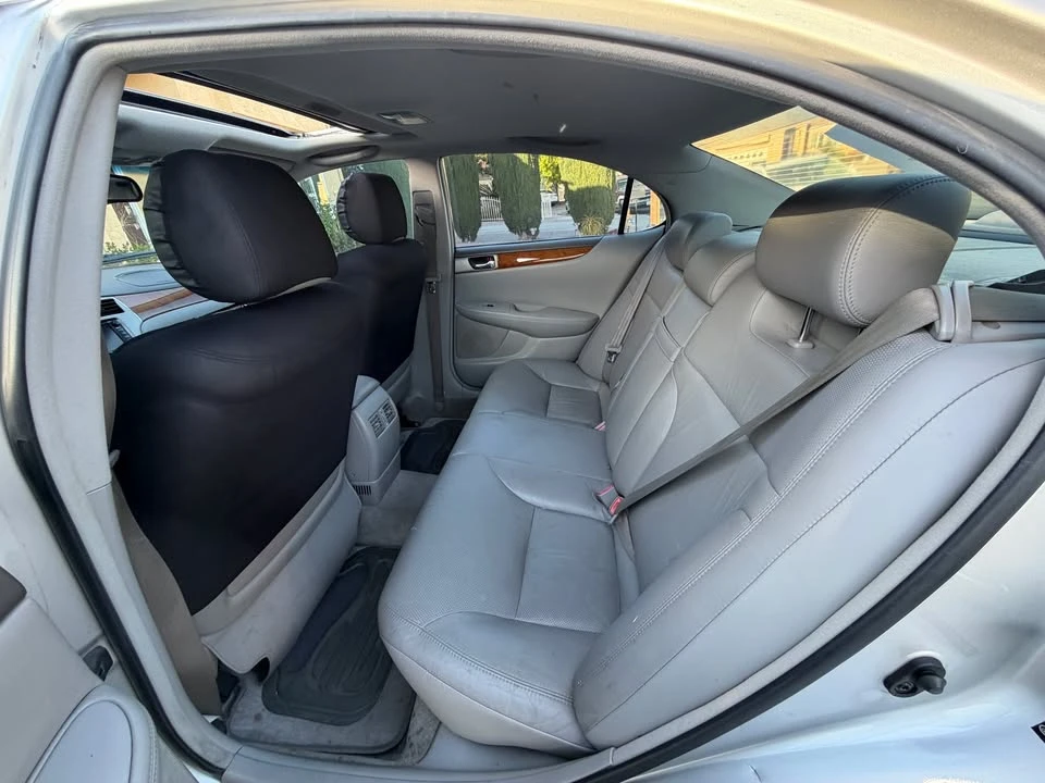 2005 Lexus ES 4th Gen - Image 10 of 11